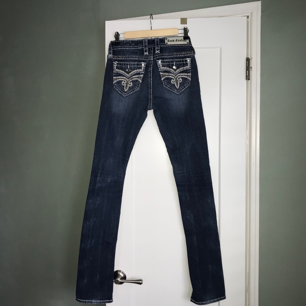 Rock Revival 27W35L mid rise straight jeans